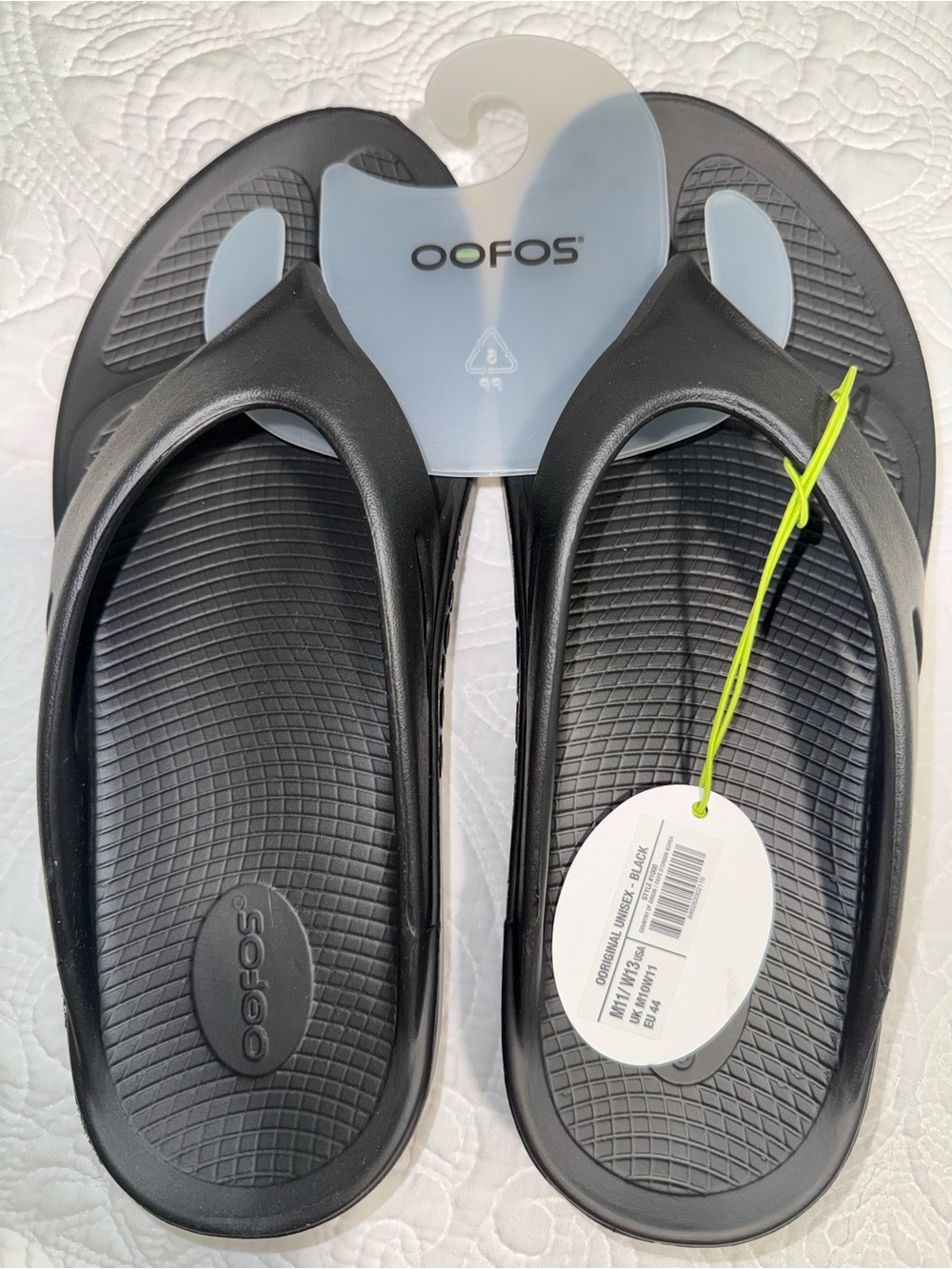 OOFOS Men’s Black Flip-Flops with Neon Accent